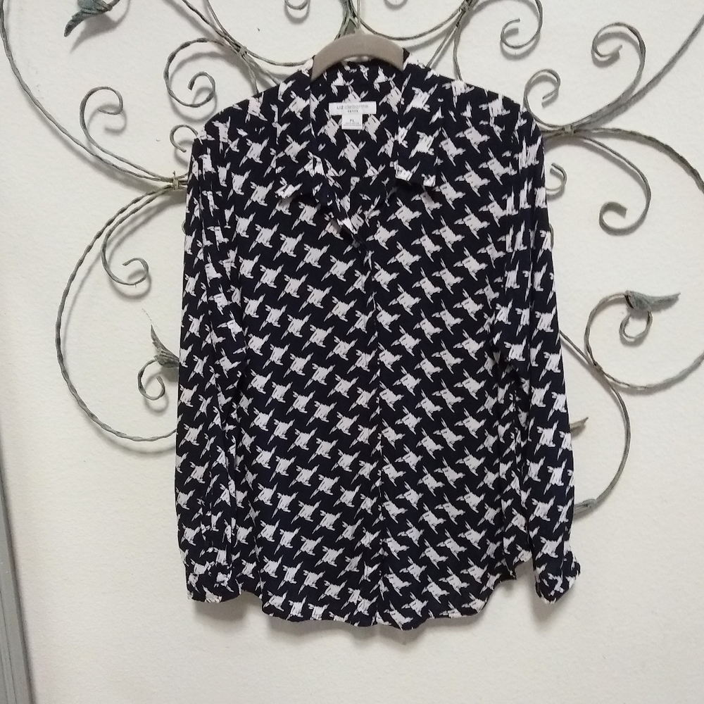 LIZ CLAIBORNE navy print rayon button up shirt, PL